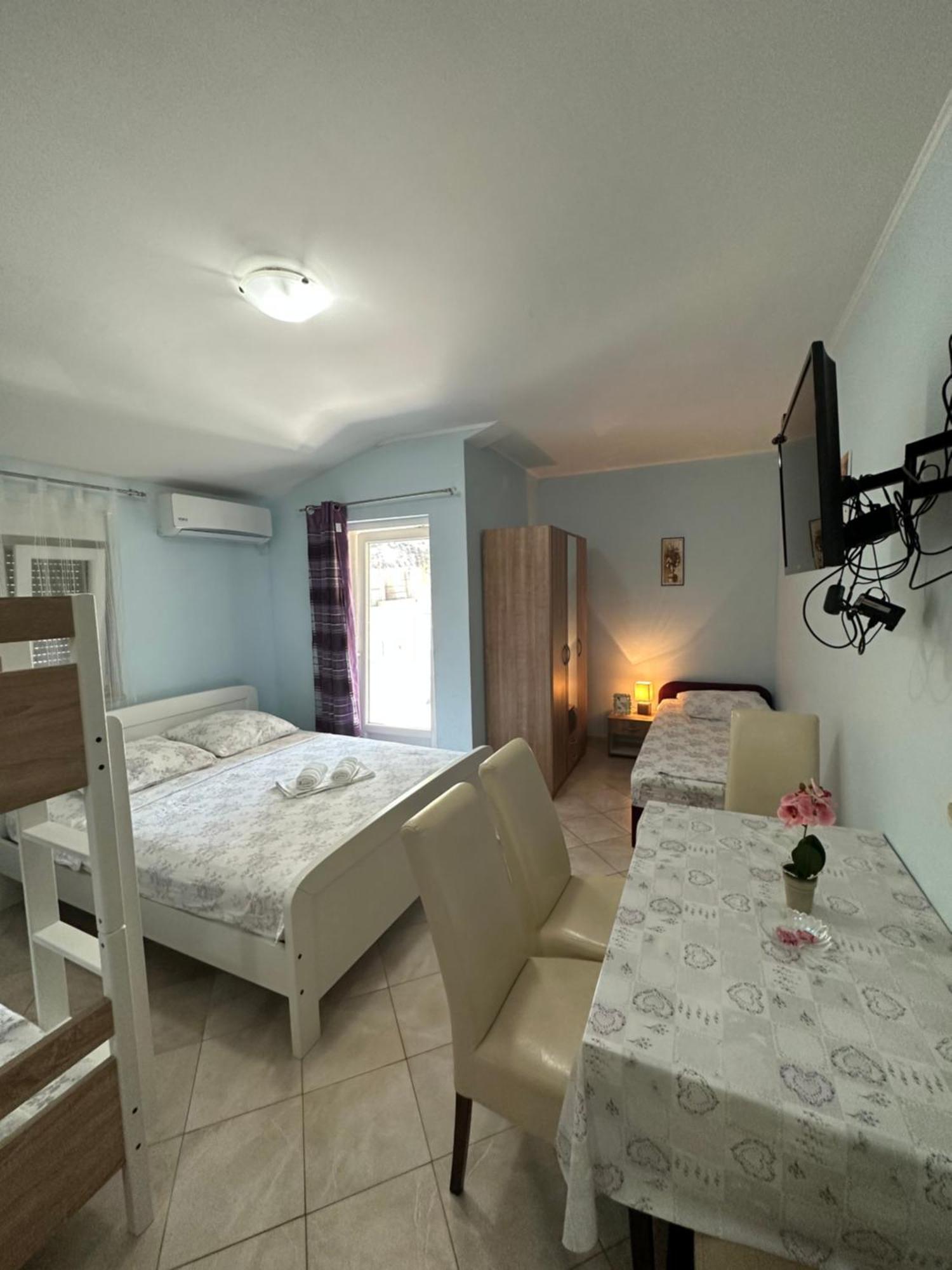 Apartments Palinic クレック エクステリア 写真